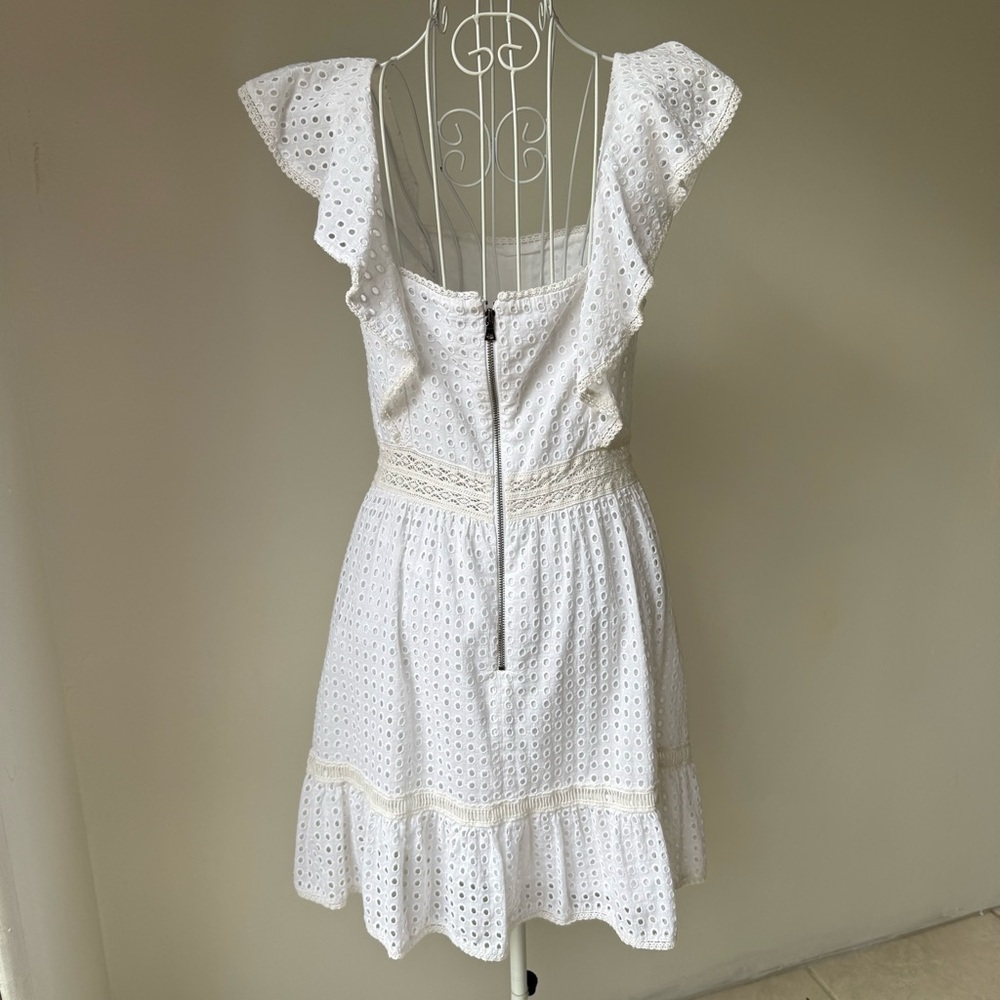 Alice + Olivia Remada White Eyelet Ruffle Cotton Mini Dress Sz 2 square neck - Picture 5 of 9